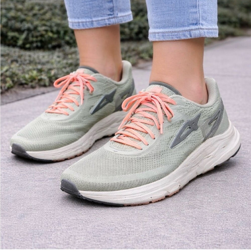 ALTRA Women's Torin 5 - Grey Coral - Size 7.5